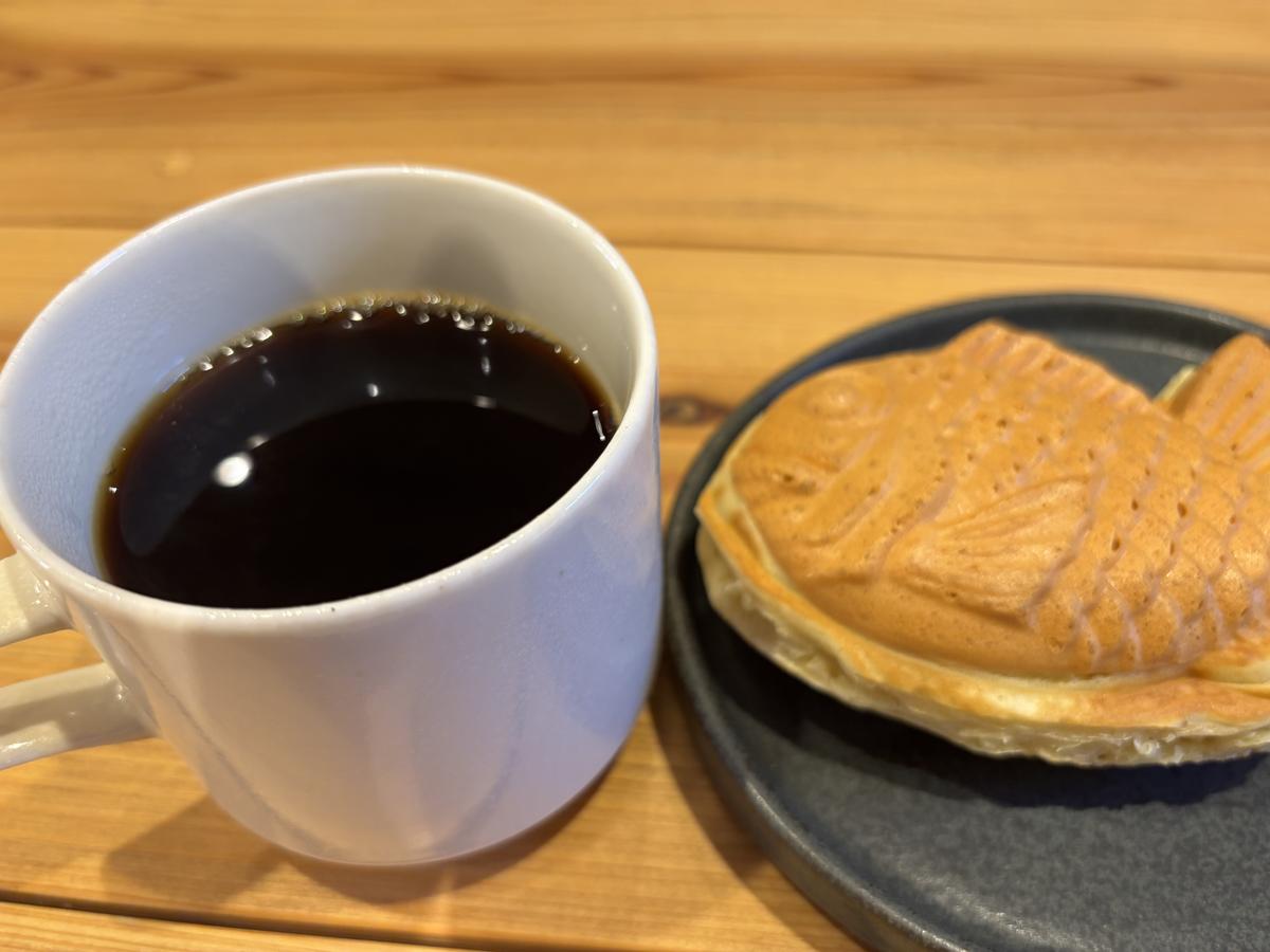 ドリップコーヒーとたい焼き