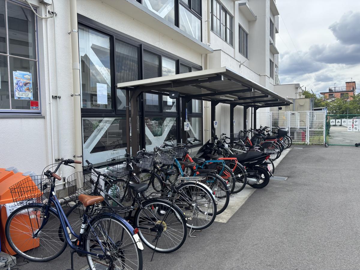 無料の駐輪場